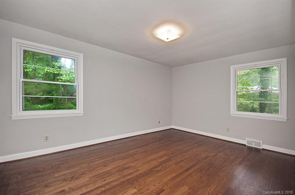 10 Amherst Road Asheville, NC 28803 - Photo 10 of 16 Gallery Image 10