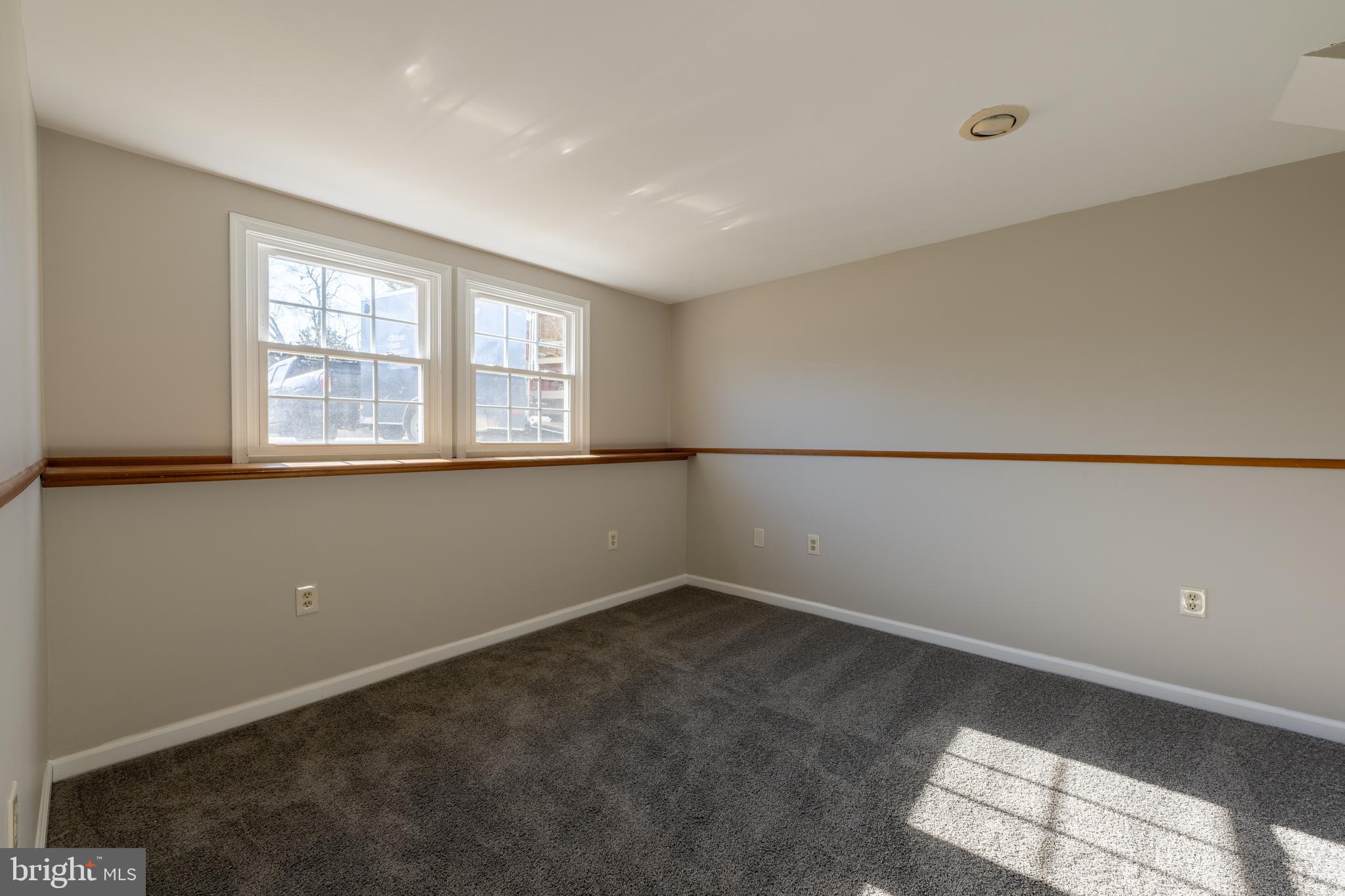 75 Midland Drive Newark, DE 19713 - Photo 30 of 38