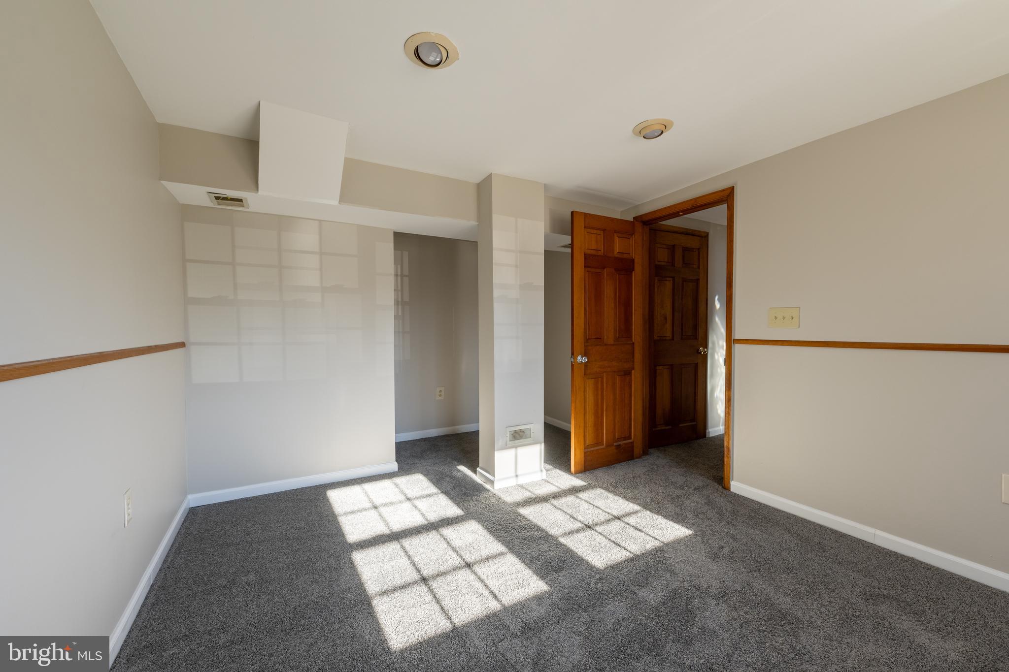 75 Midland Drive Newark, DE 19713 - Photo 32 of 38