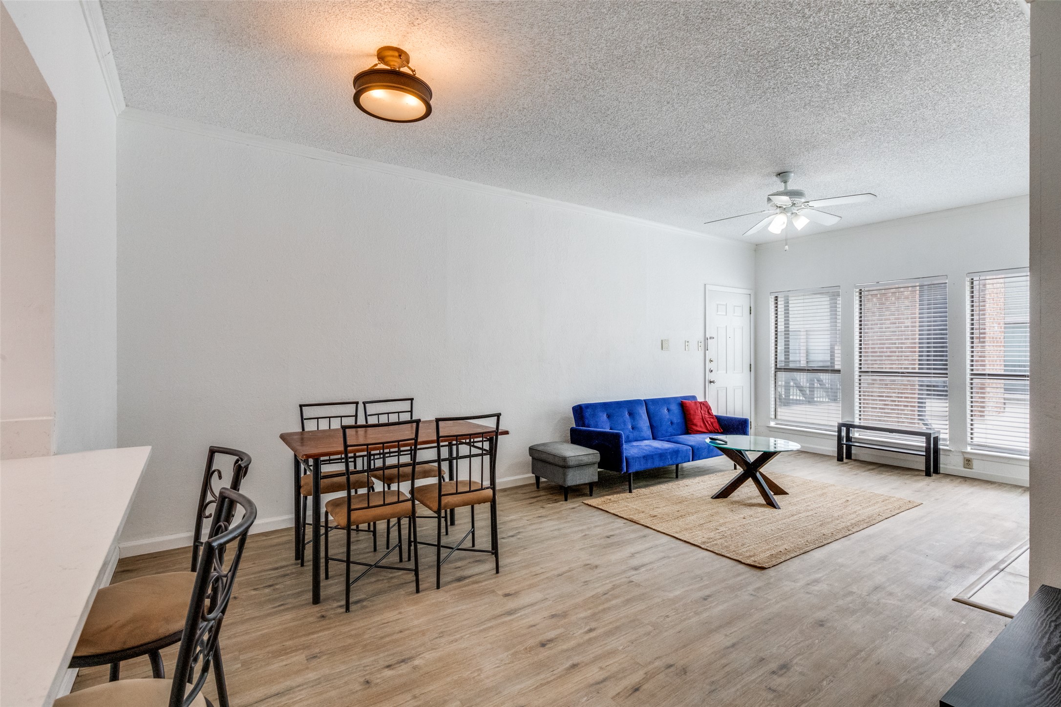 807 West 25th Street, Unit 214 Austin, TX 78705 - Photo 25 of 26 a living room with furniture