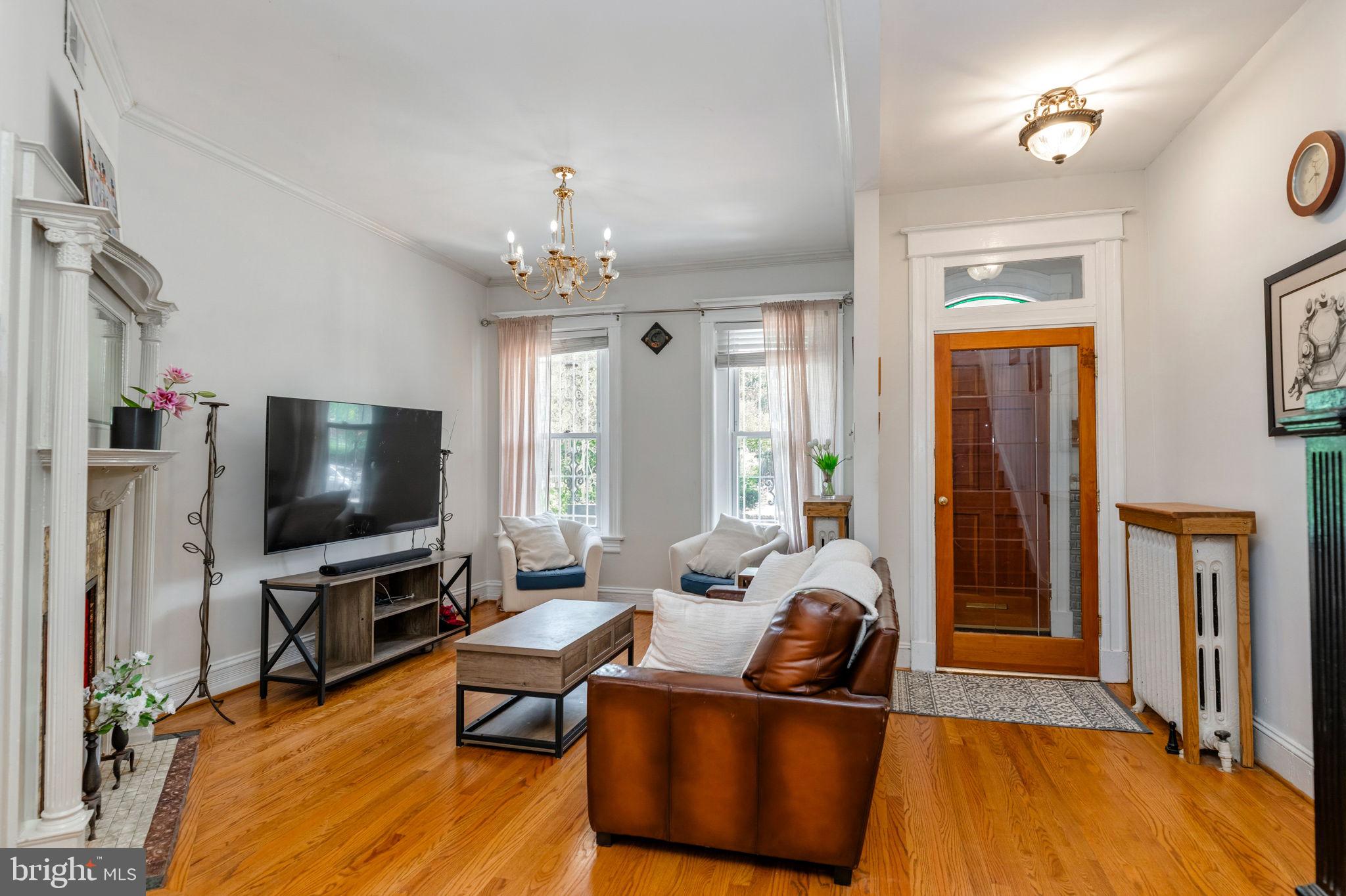 1221 E Street Southeast Washington, DC 20003 - Photo 8 of 62