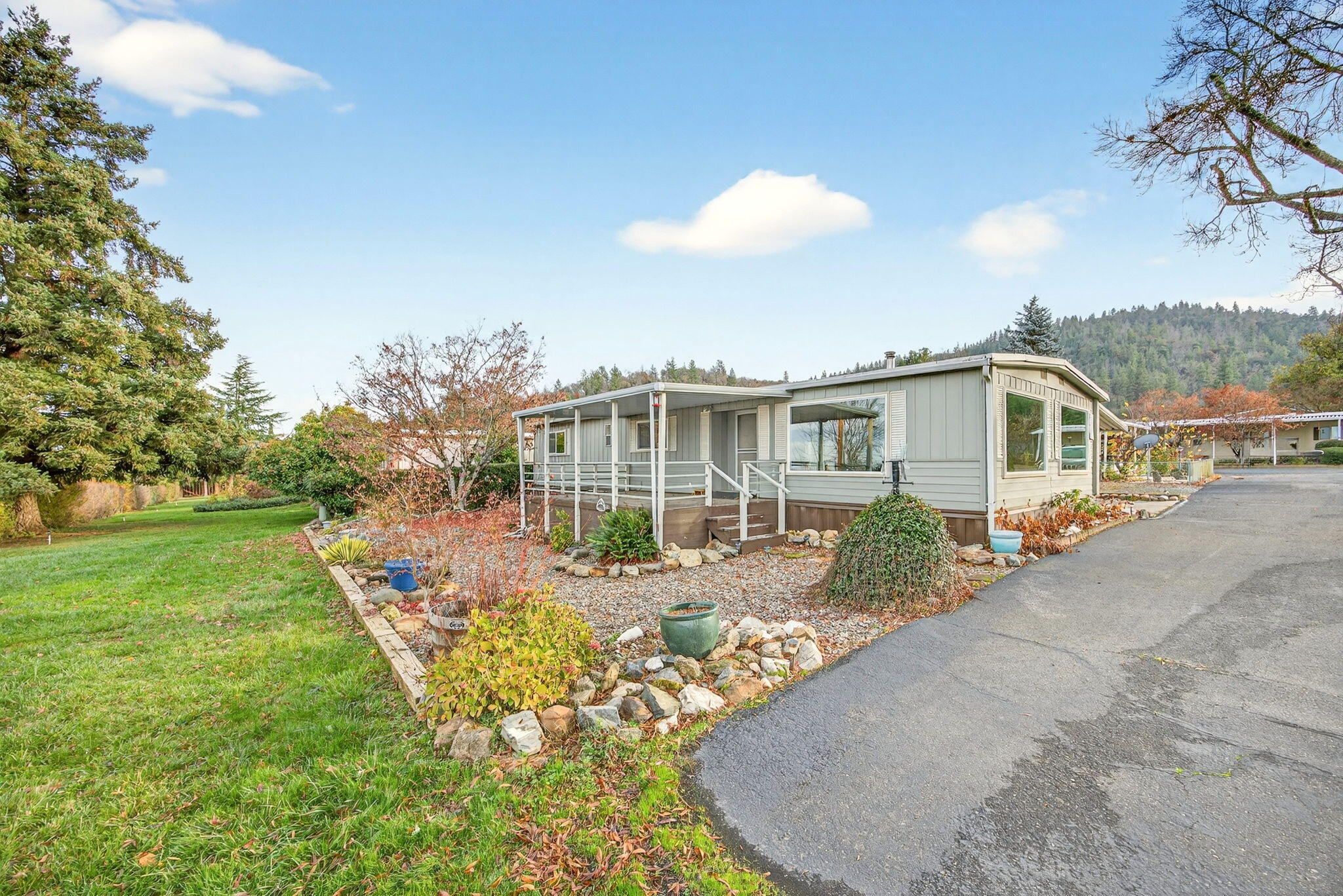 3955 South Stage Road, Unit 21 Medford, OR 97501 - Photo 1 of 36 Apx21SS00009