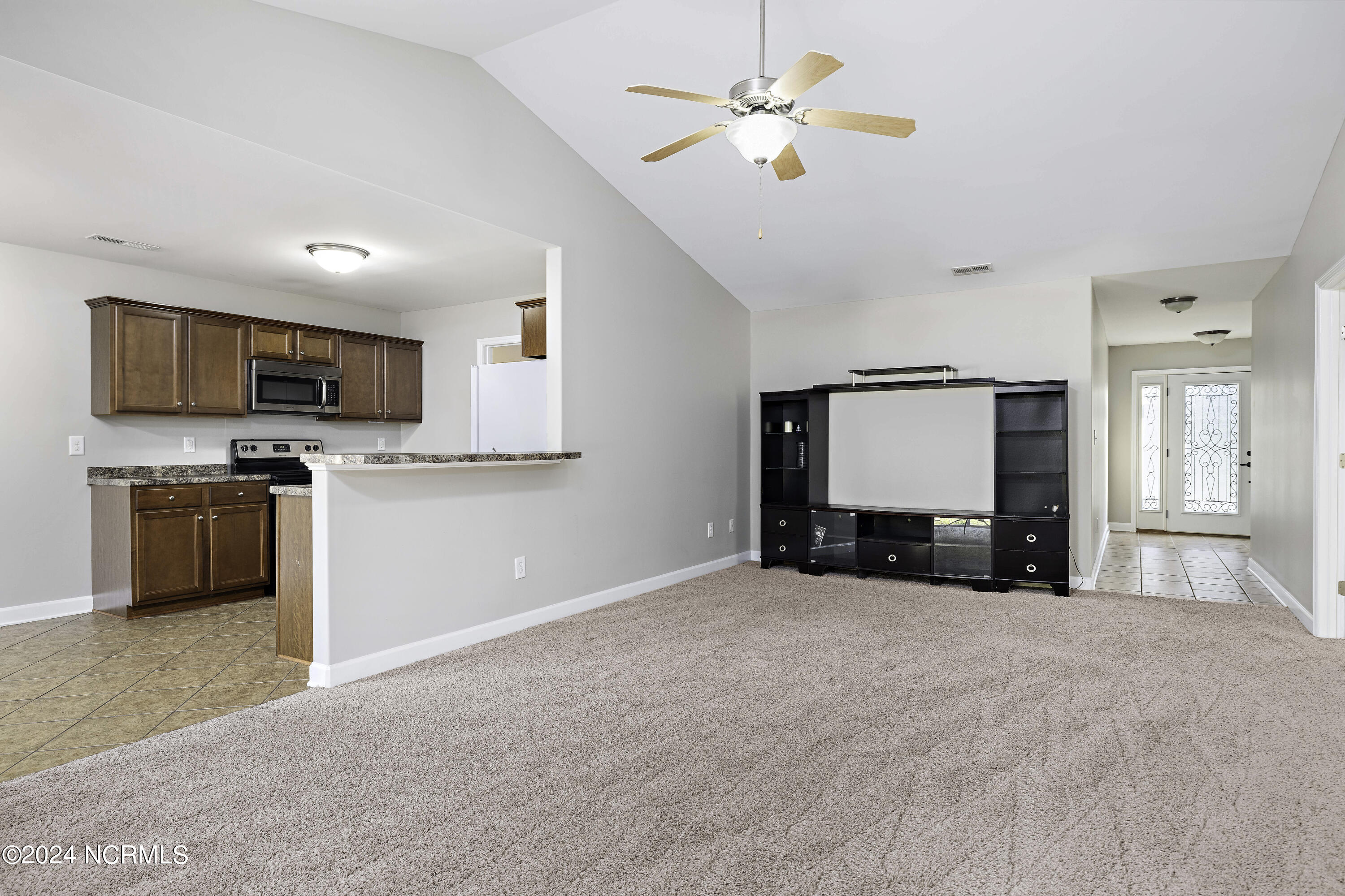1629 Murrill Hill Road Jacksonville, NC 28540 - Photo 7 of 17