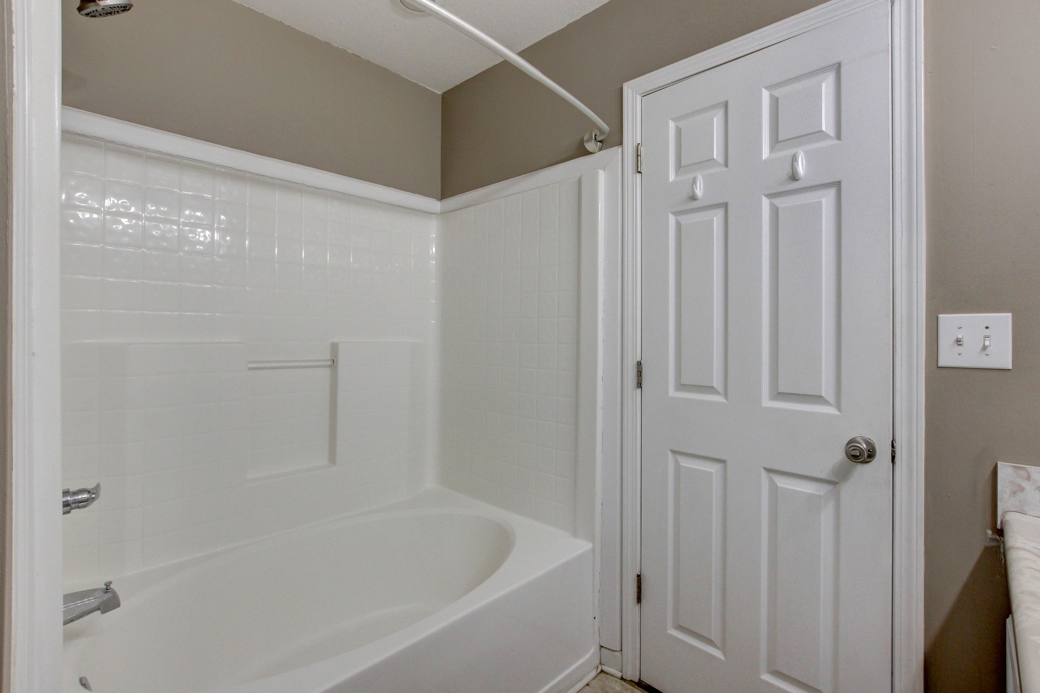 1897 Patton Road Clarksville, TN 37042 - Photo 20 of 35 Gallery Image 20
