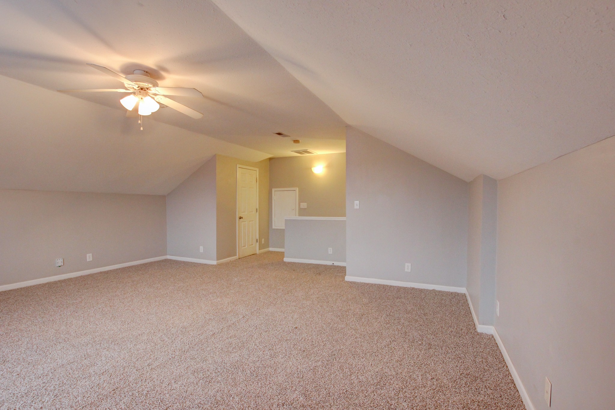 1897 Patton Road Clarksville, TN 37042 - Photo 31 of 35 Gallery Image 31