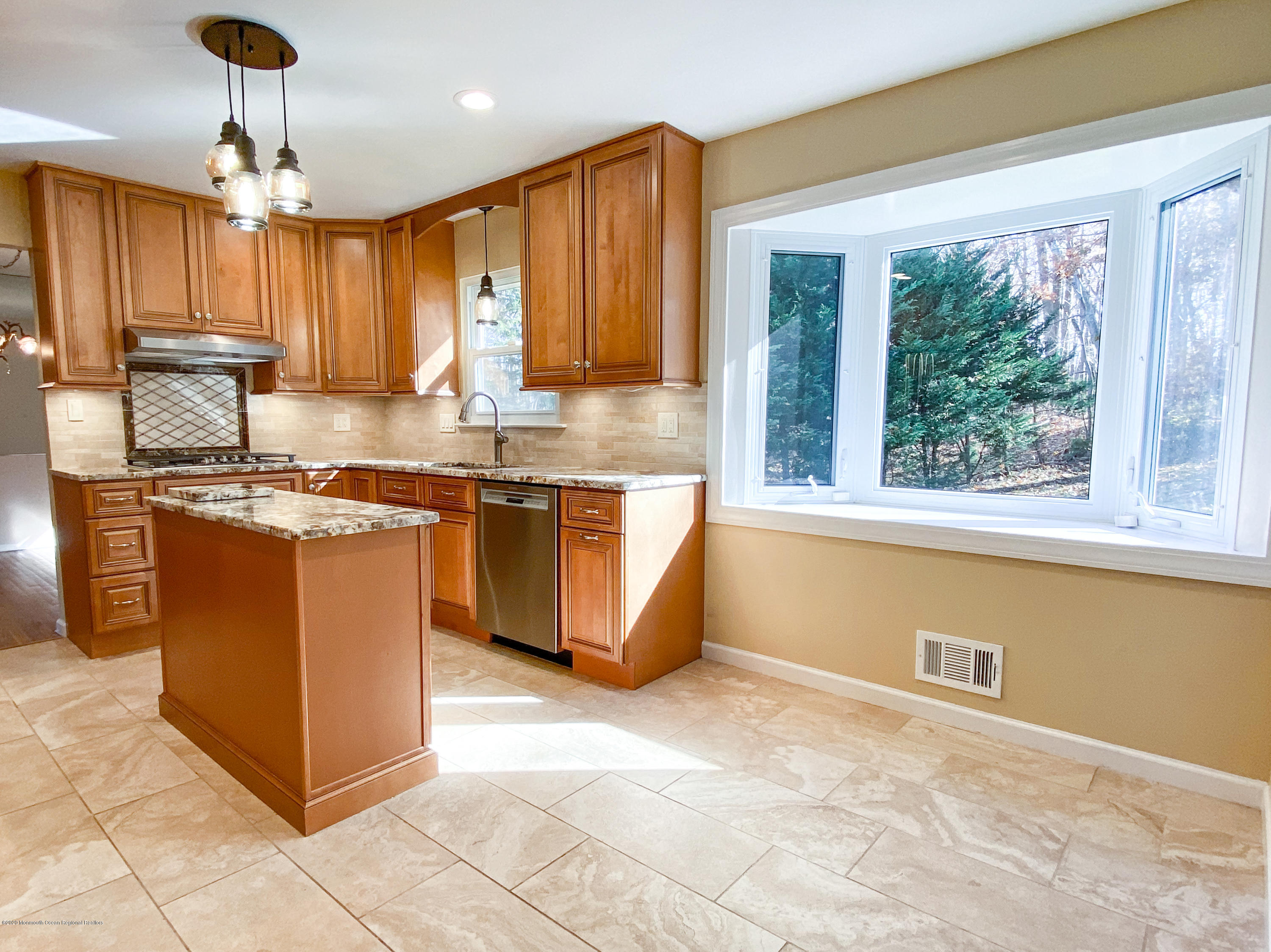 1 Prince Edward Road Morganville, NJ 07751 - Photo 8 of 27 Kitchen