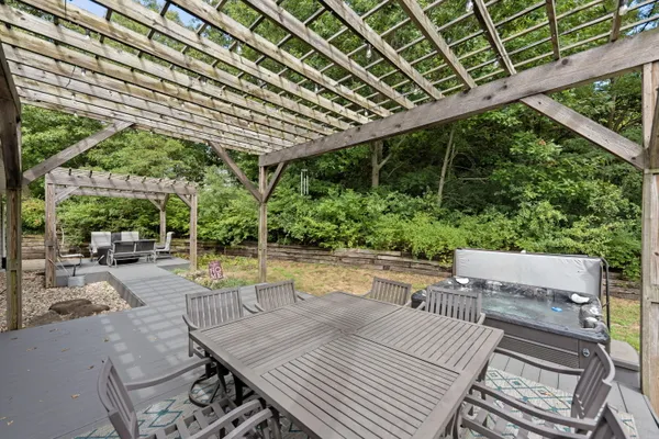 $1,250,000 | 48020 Ridge Road, Grand Beach, MI 49117