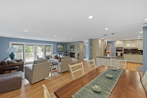 $1,250,000 | 48020 Ridge Road, Grand Beach, MI 49117