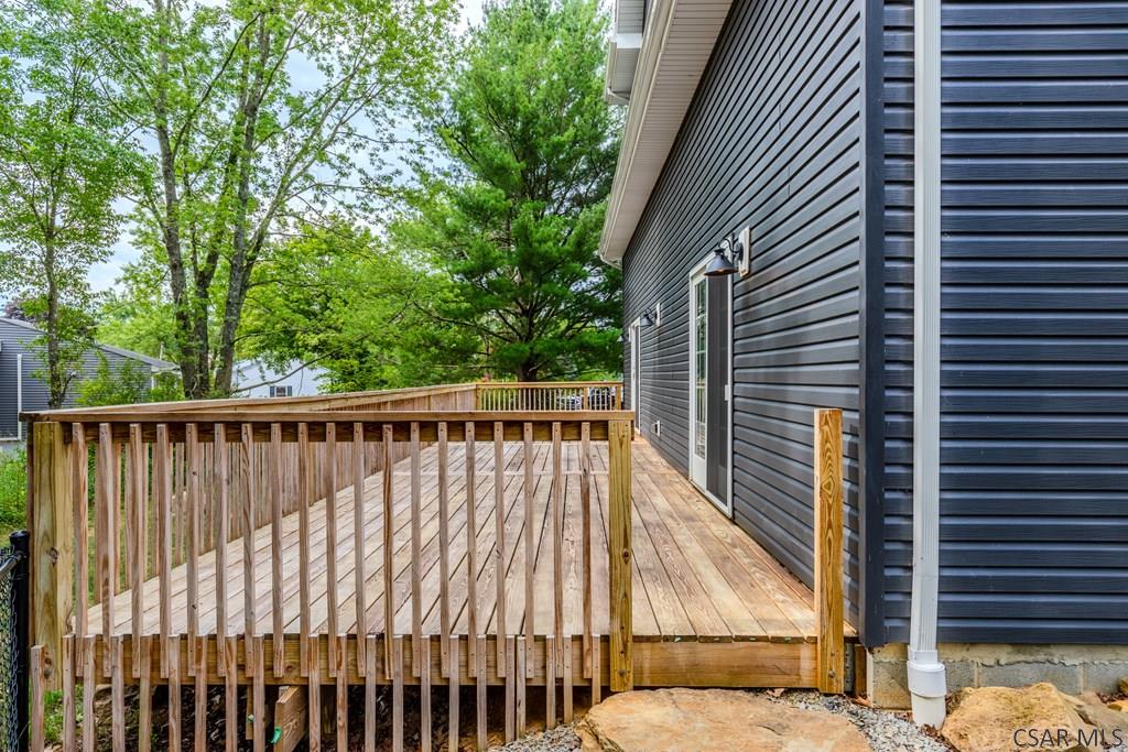 402 Sunset Road Friedens, PA 15541 - Photo 8 of 51