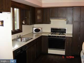 804 Markham Place Springfield, PA 19064 - Photo 5 of 6