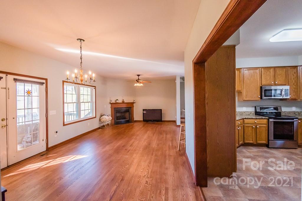 38042 Porter Road Albemarle, NC 28001 - Photo 8 of 23 Gallery Image 8