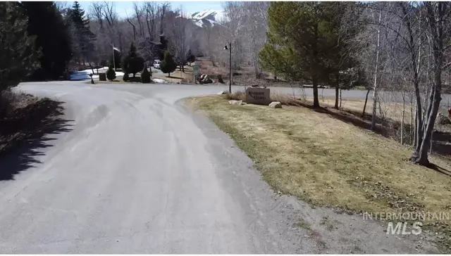 $220,000 | 600 Riverside Drive, Bellevue, ID 83313