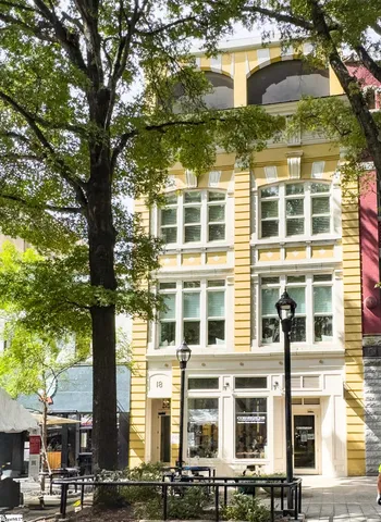 $2,199,000 | 18 South Main Street, Unit 201, Greenville, SC 29601