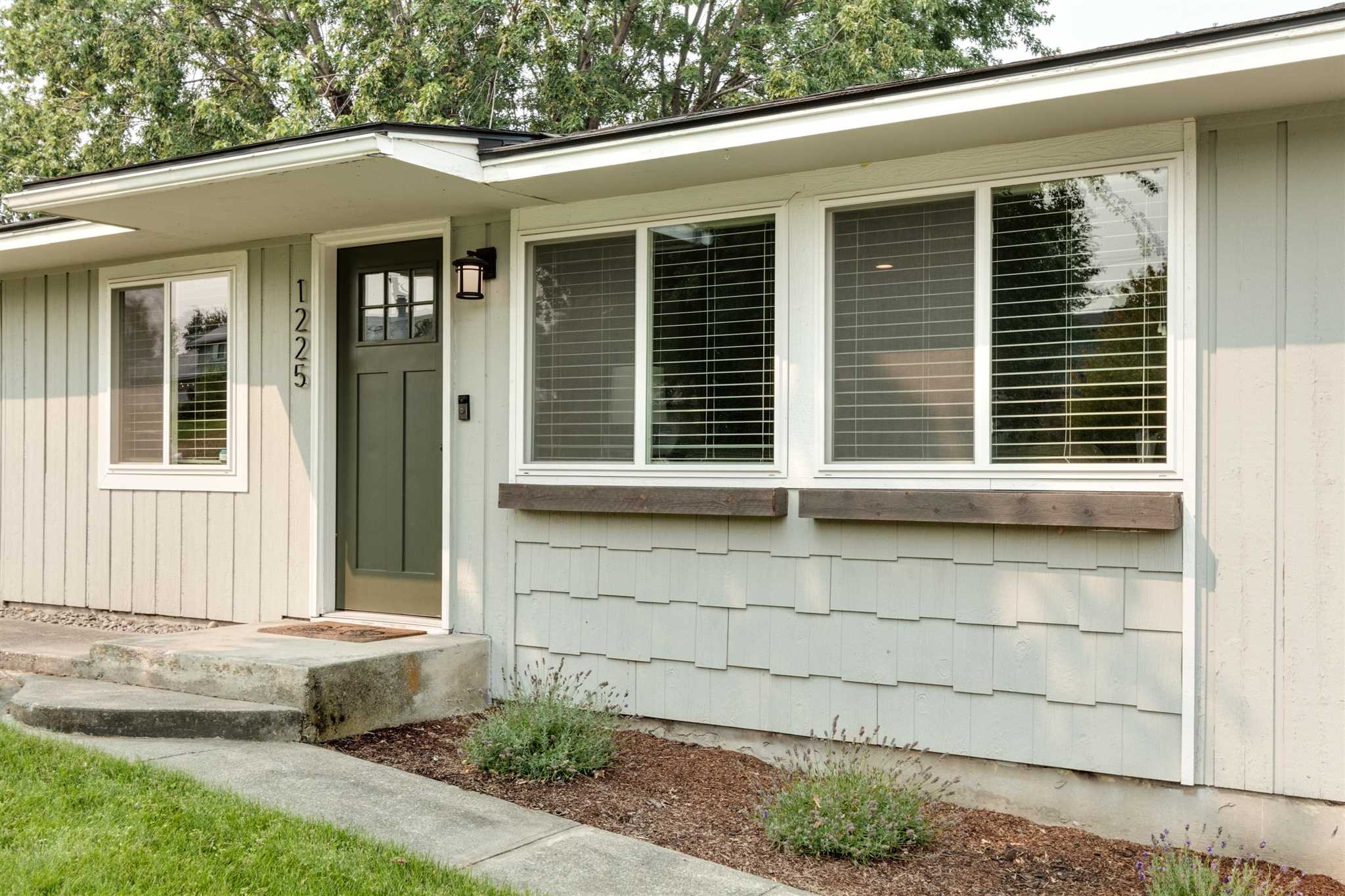 1225 North Lewis Road Spokane, WA 99212 - Photo 2 of 20
