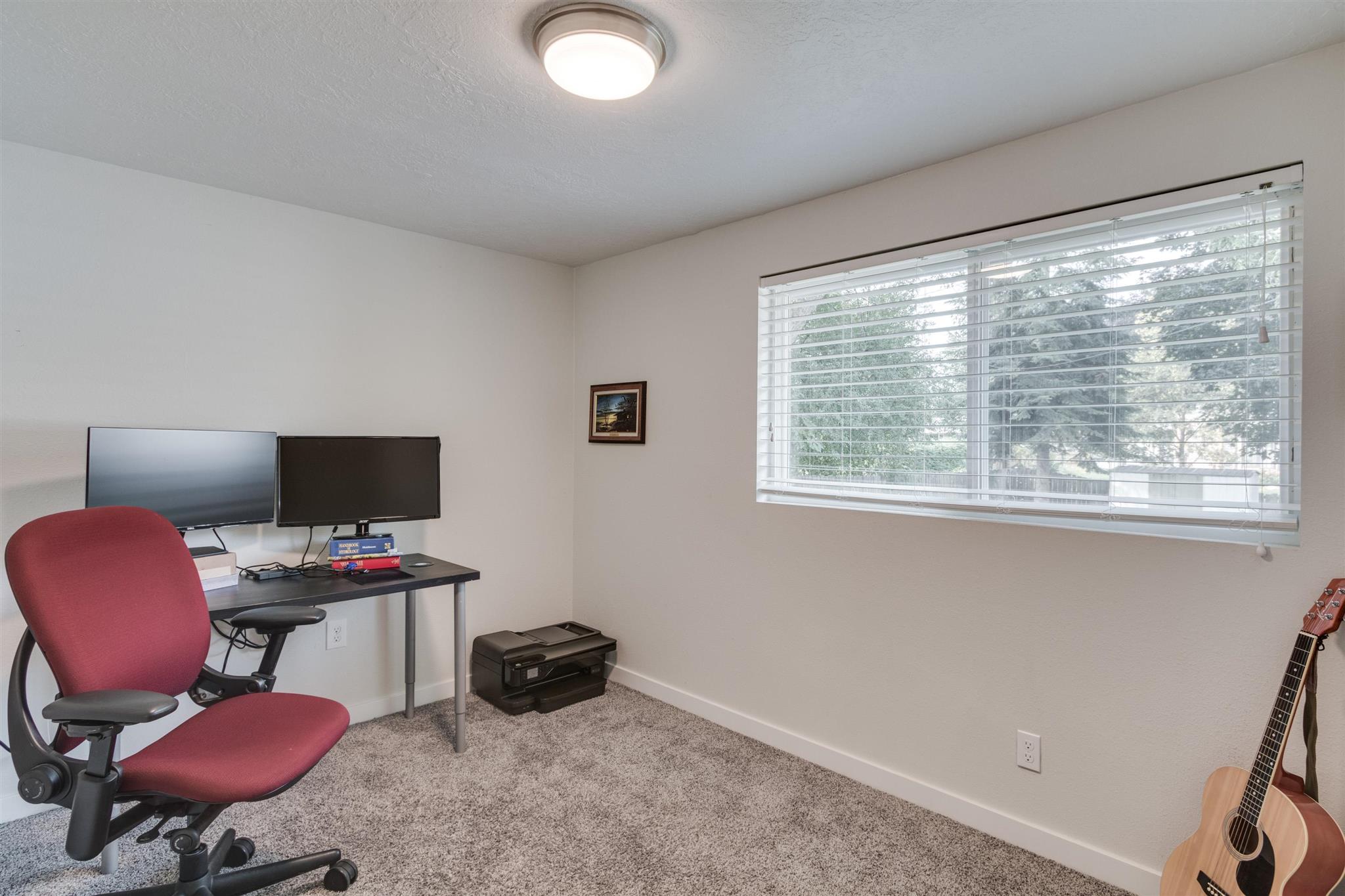 1225 North Lewis Road Spokane, WA 99212 - Photo 13 of 20