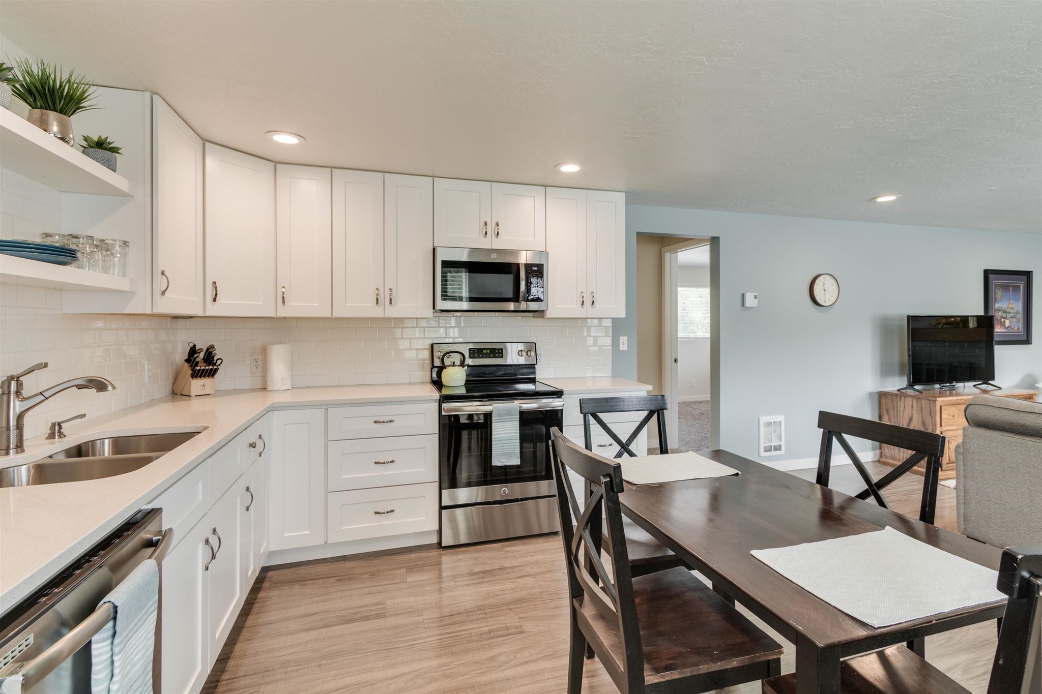 1225 North Lewis Road Spokane, WA 99212 - Photo 6 of 20