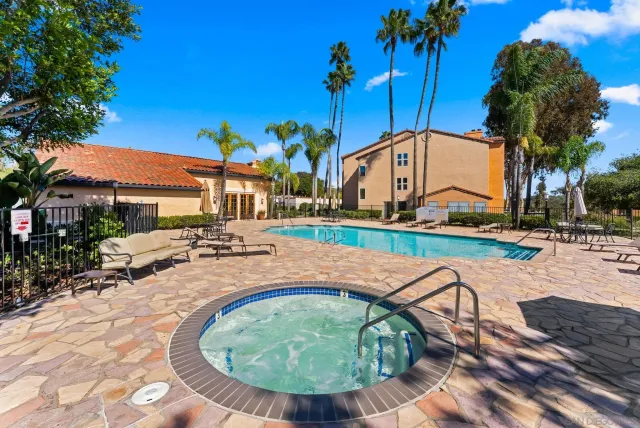 $649,000 | 7180 Shoreline Drive, Unit 5108, San Diego, CA 92122