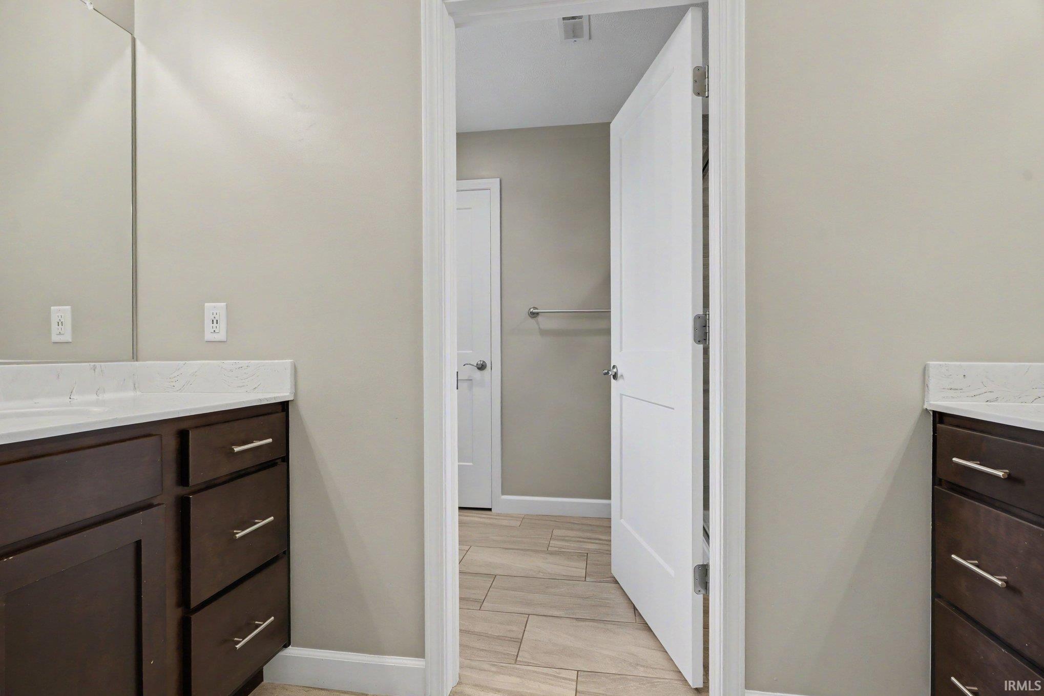 54500 Beech Road Osceola, IN 46561 - Photo 21 of 36 Gallery Image 21