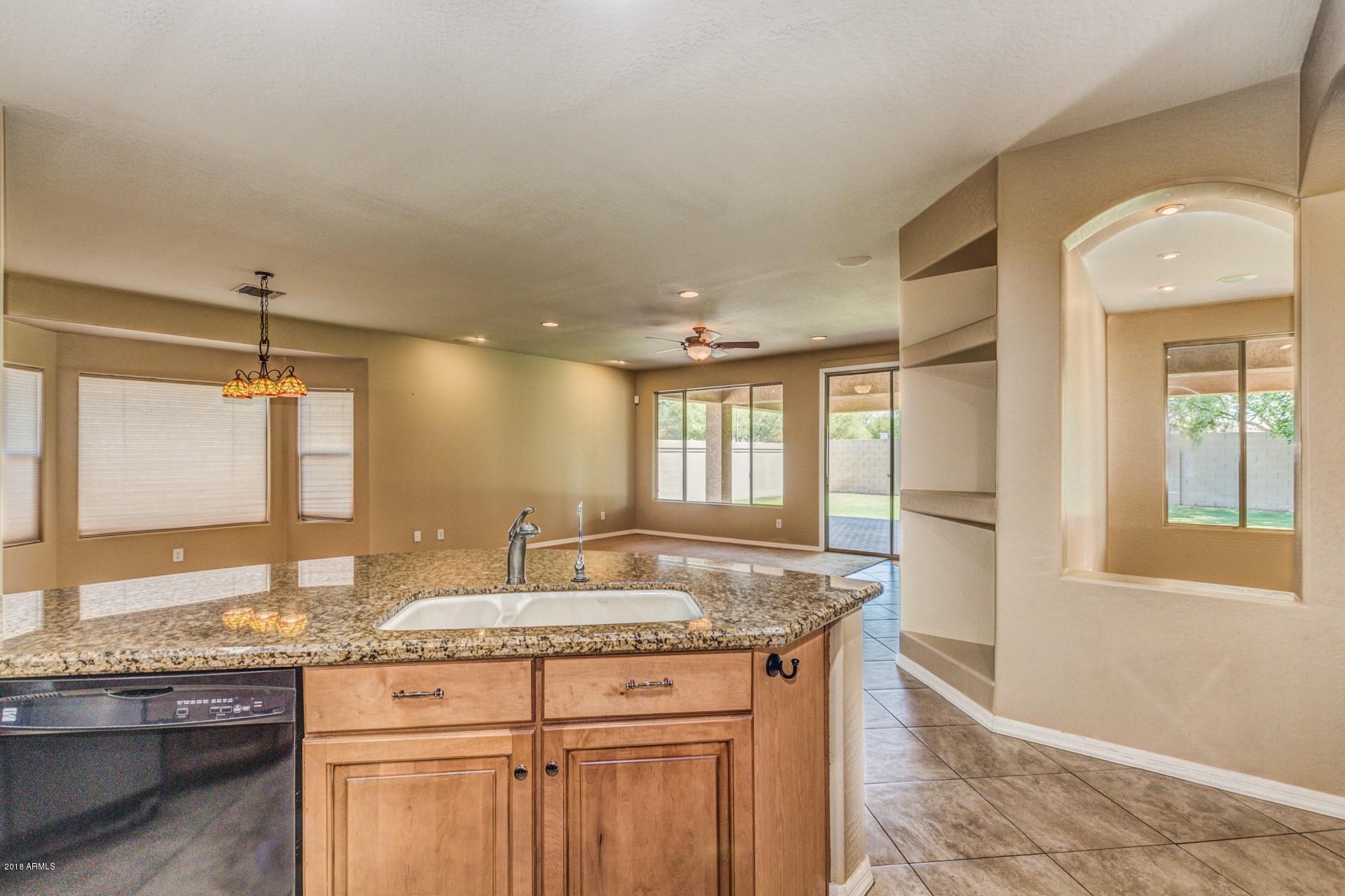 3497 East Blue Ridge Place Chandler, AZ 85249 - Photo 6 of 22 Kitchen/family room