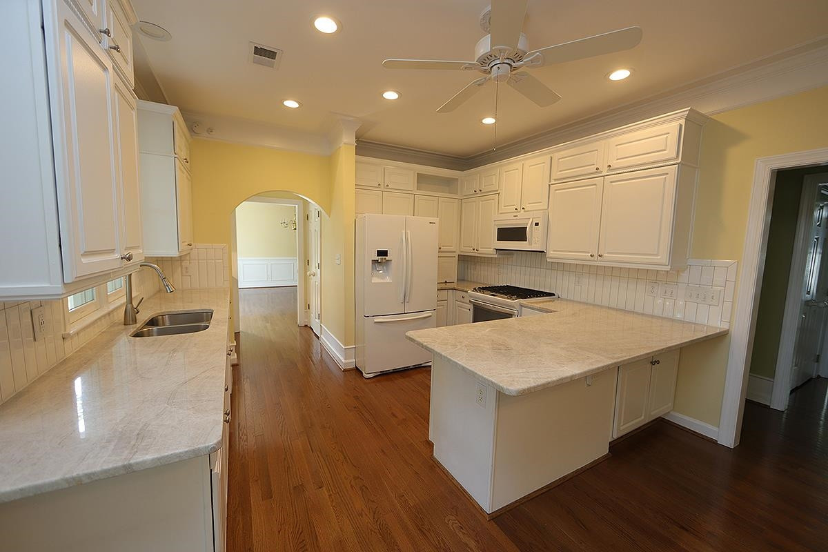3701 Holly Lane, Unit 204 Raleigh, NC 27612 - Photo 9 of 26 Photo 9
