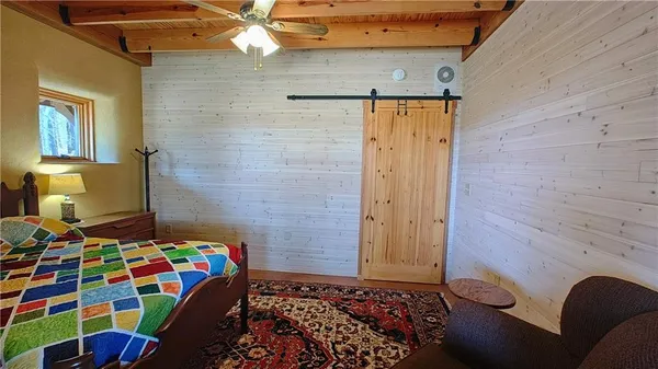 $699,000 | 3395 Buck Creek Road, Perry, KS 66073