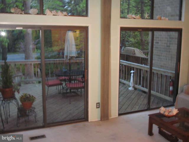 1553 Scandia Circle Reston, VA 20190 - Photo 7 of 18 Interior (General)