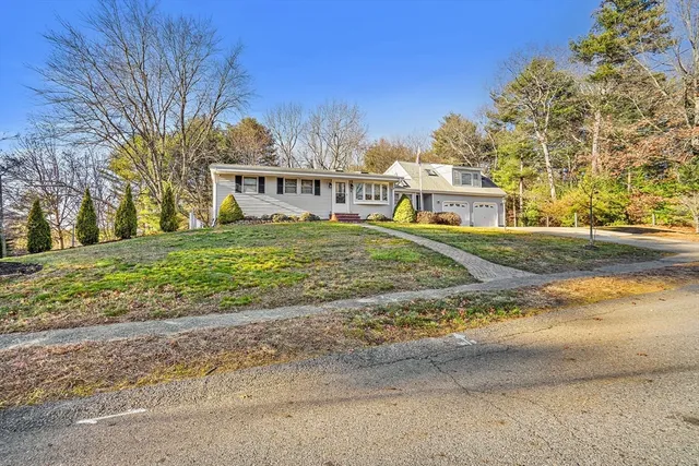 $719,900 | 8 Quaker Circle, Pembroke, MA 02359