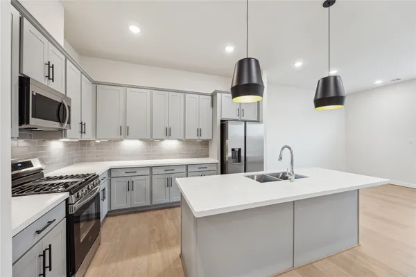 $324,900 | 1520 Colonial Gorge Drive, Katy, TX 77493