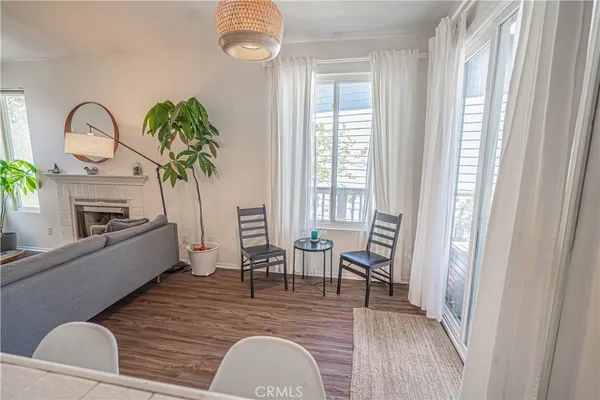 $420,000 | 2402 Pleasant Way, Unit H, Thousand Oaks, CA 91362