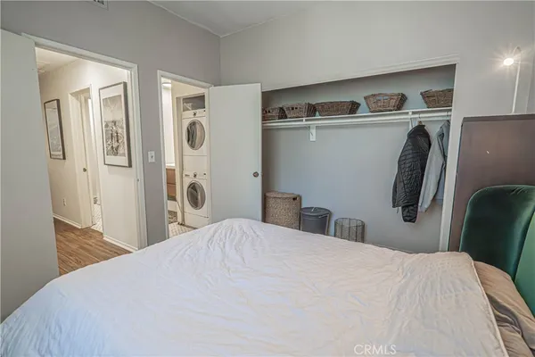 $420,000 | 2402 Pleasant Way, Unit H, Thousand Oaks, CA 91362