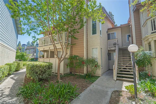 $420,000 | 2402 Pleasant Way, Unit H, Thousand Oaks, CA 91362