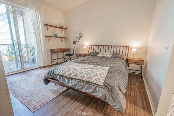 $420,000 | 2402 Pleasant Way, Unit H, Thousand Oaks, CA 91362