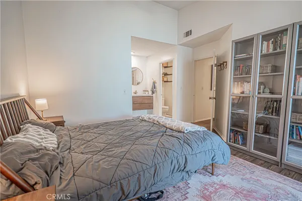 $420,000 | 2402 Pleasant Way, Unit H, Thousand Oaks, CA 91362