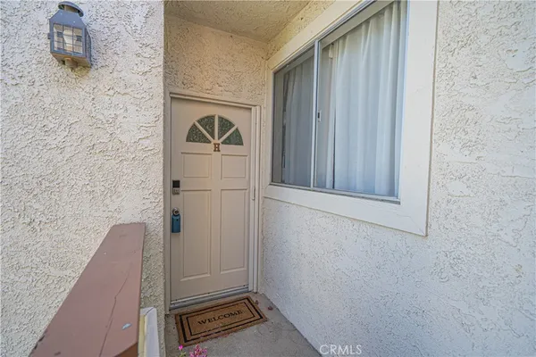 $420,000 | 2402 Pleasant Way, Unit H, Thousand Oaks, CA 91362