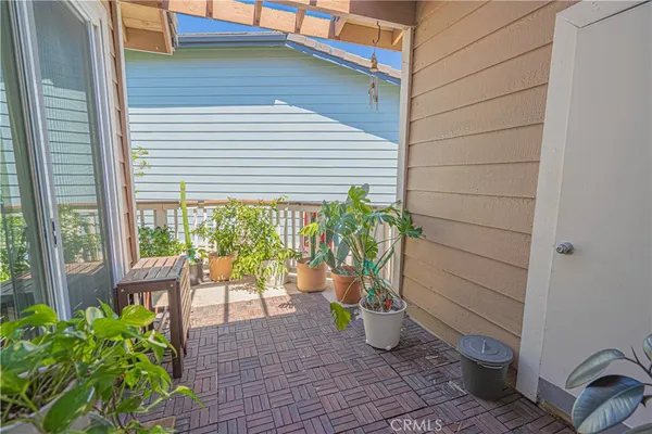 $420,000 | 2402 Pleasant Way, Unit H, Thousand Oaks, CA 91362