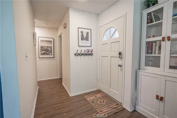 $420,000 | 2402 Pleasant Way, Unit H, Thousand Oaks, CA 91362