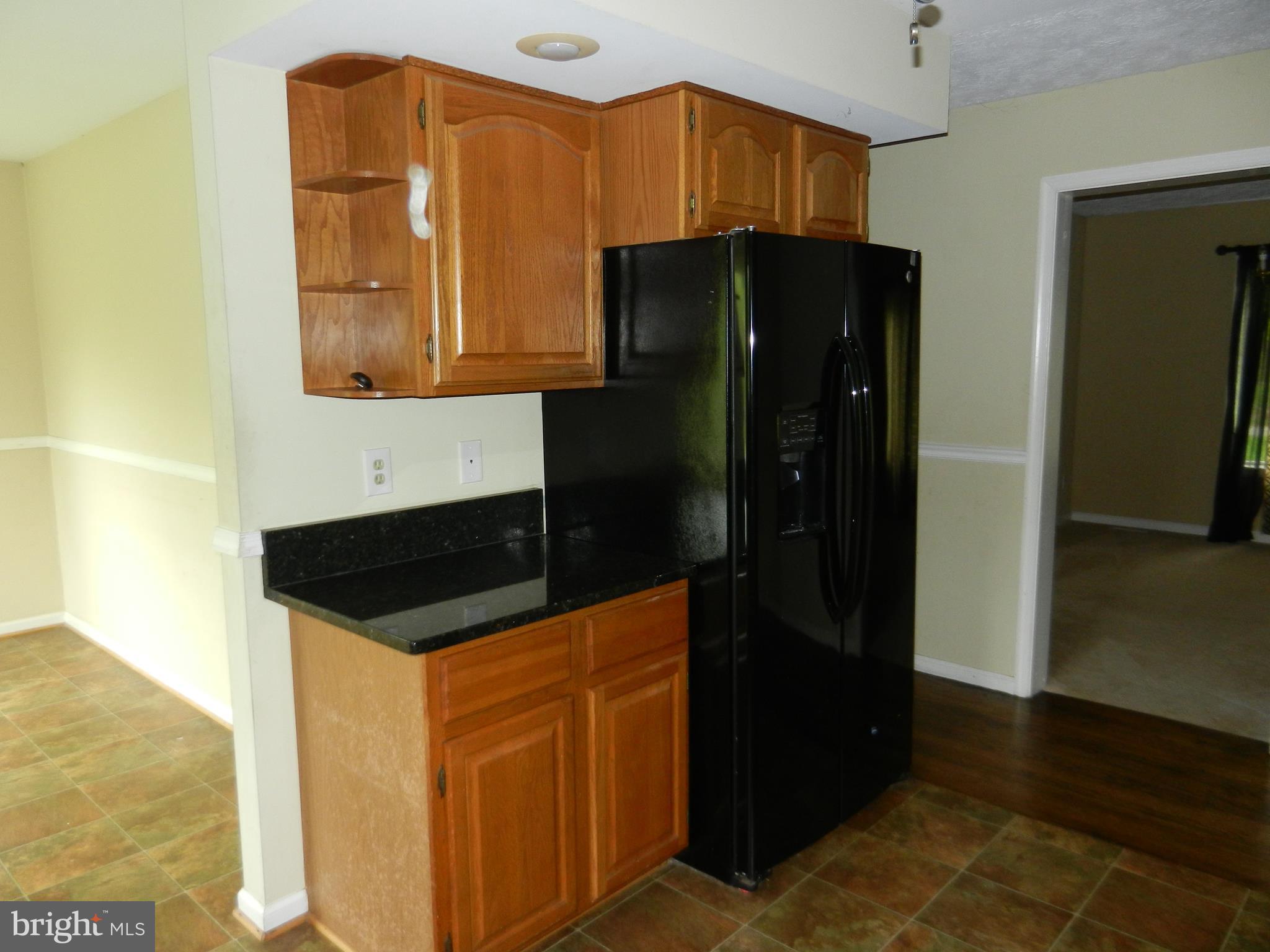 9801 Old Court Road Baltimore, MD 21244 - Photo 6 of 21 Kitchen
