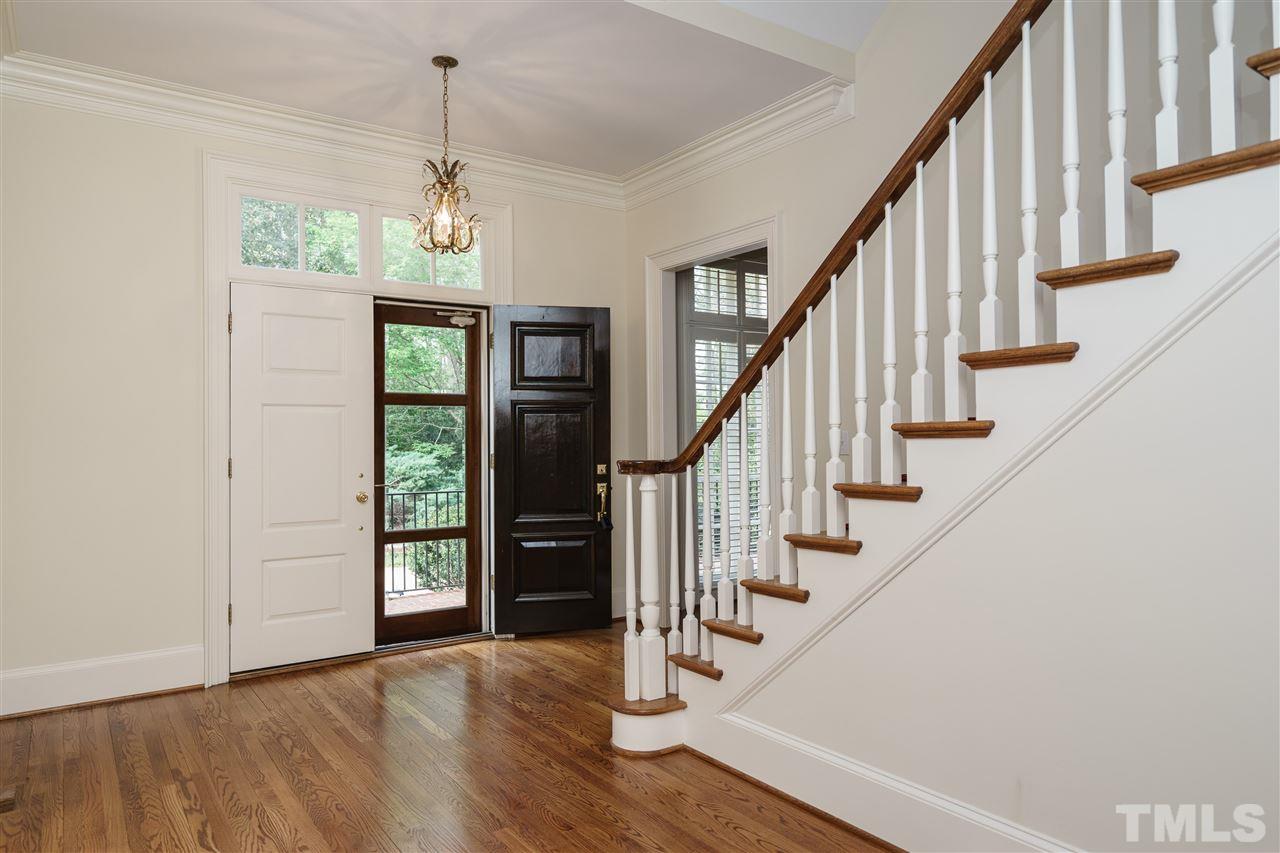400 Scotland Street Raleigh, NC 27609 - Photo 2 of 25