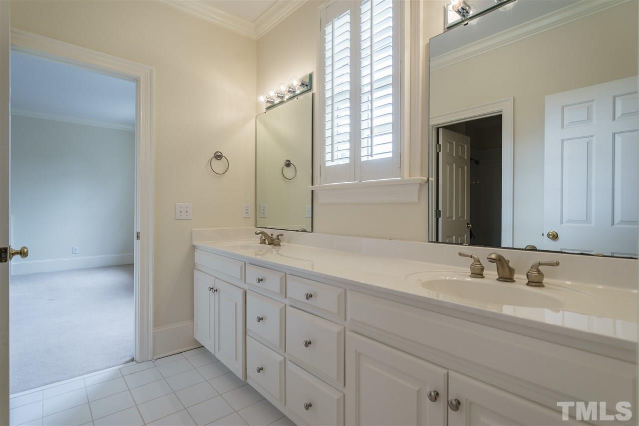400 Scotland Street Raleigh, NC 27609 - Photo 15 of 25