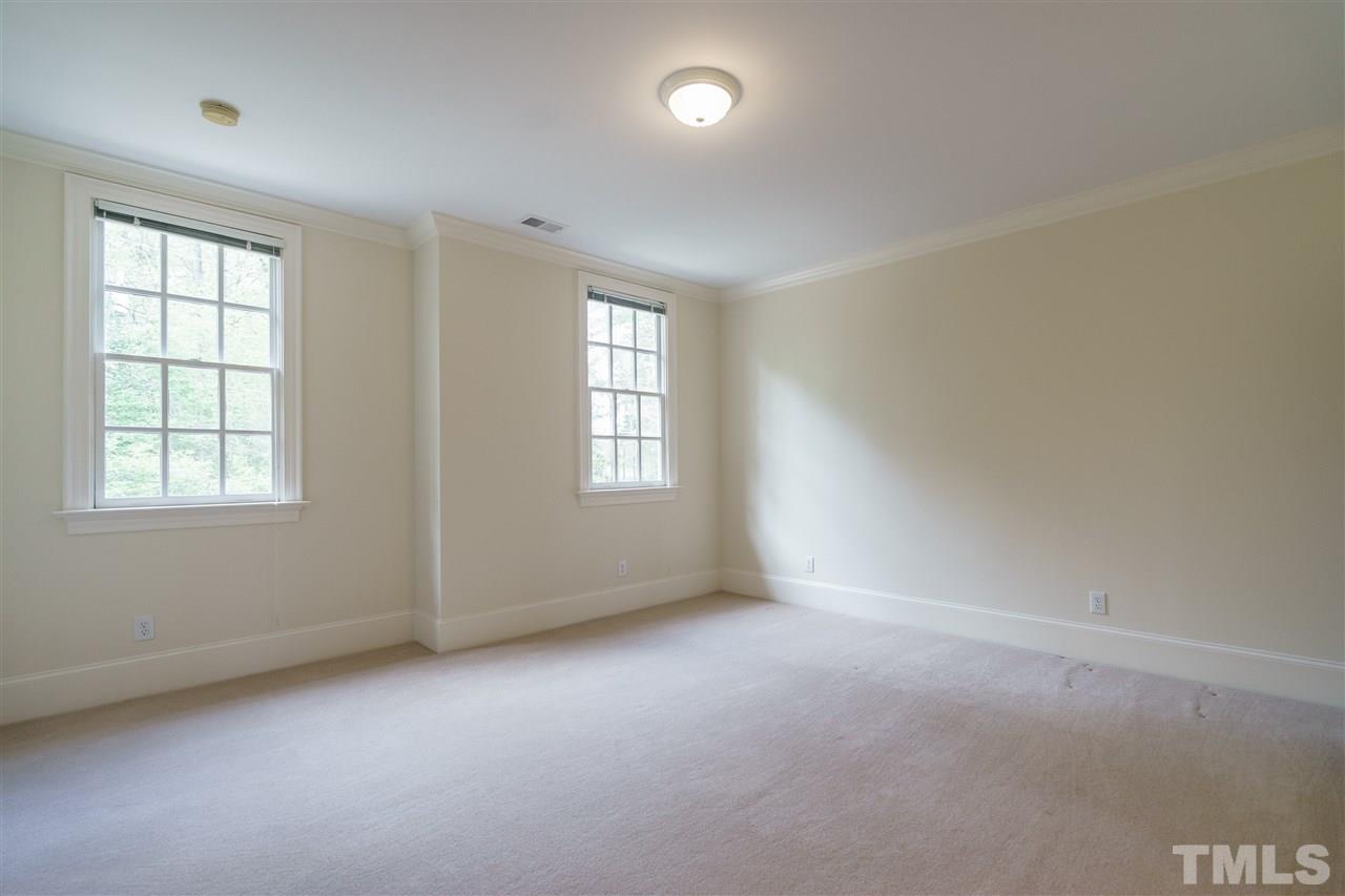 400 Scotland Street Raleigh, NC 27609 - Photo 16 of 25