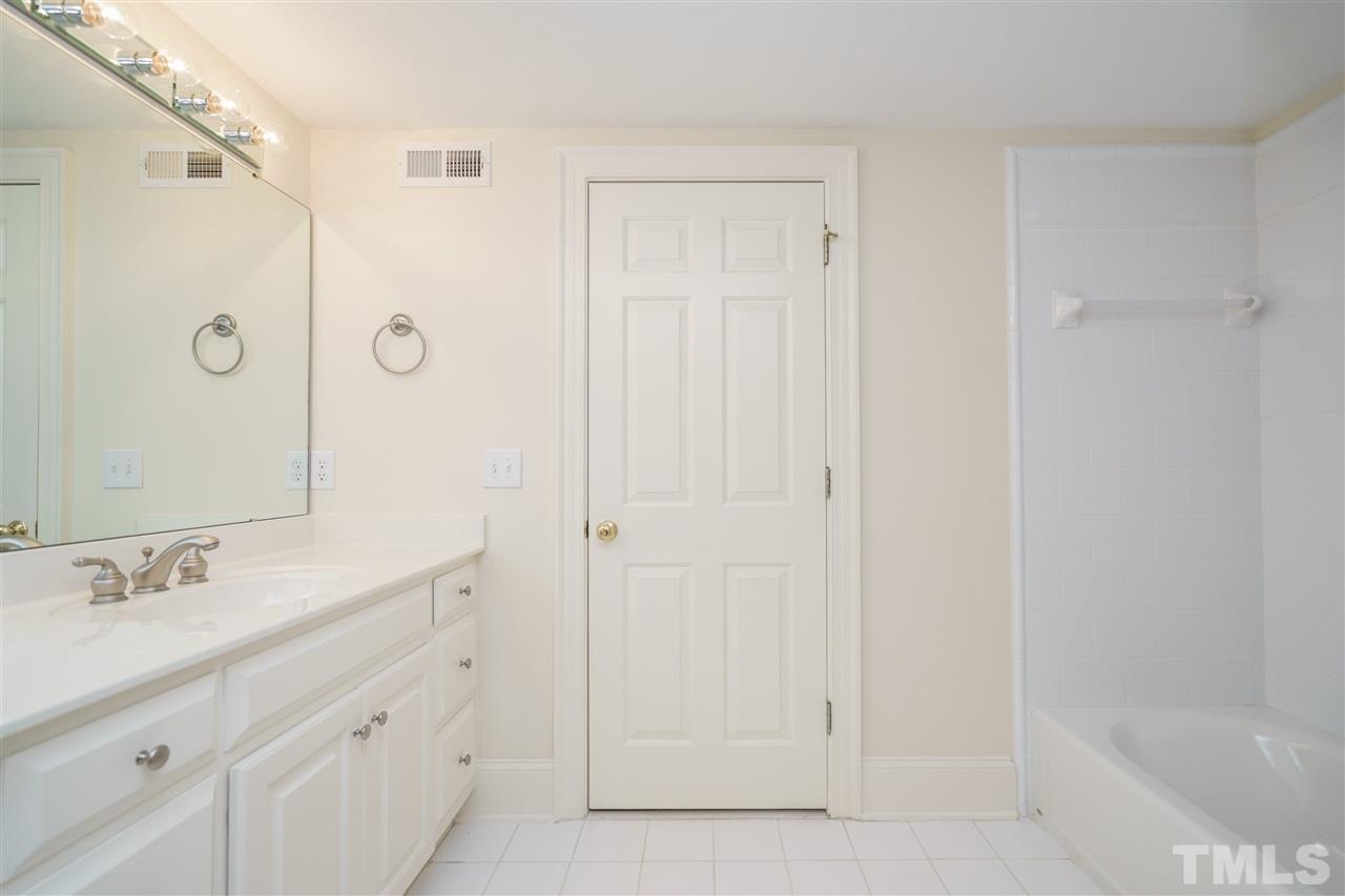 400 Scotland Street Raleigh, NC 27609 - Photo 20 of 25