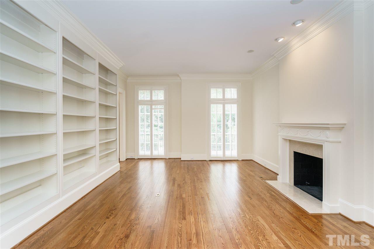 400 Scotland Street Raleigh, NC 27609 - Photo 3 of 25