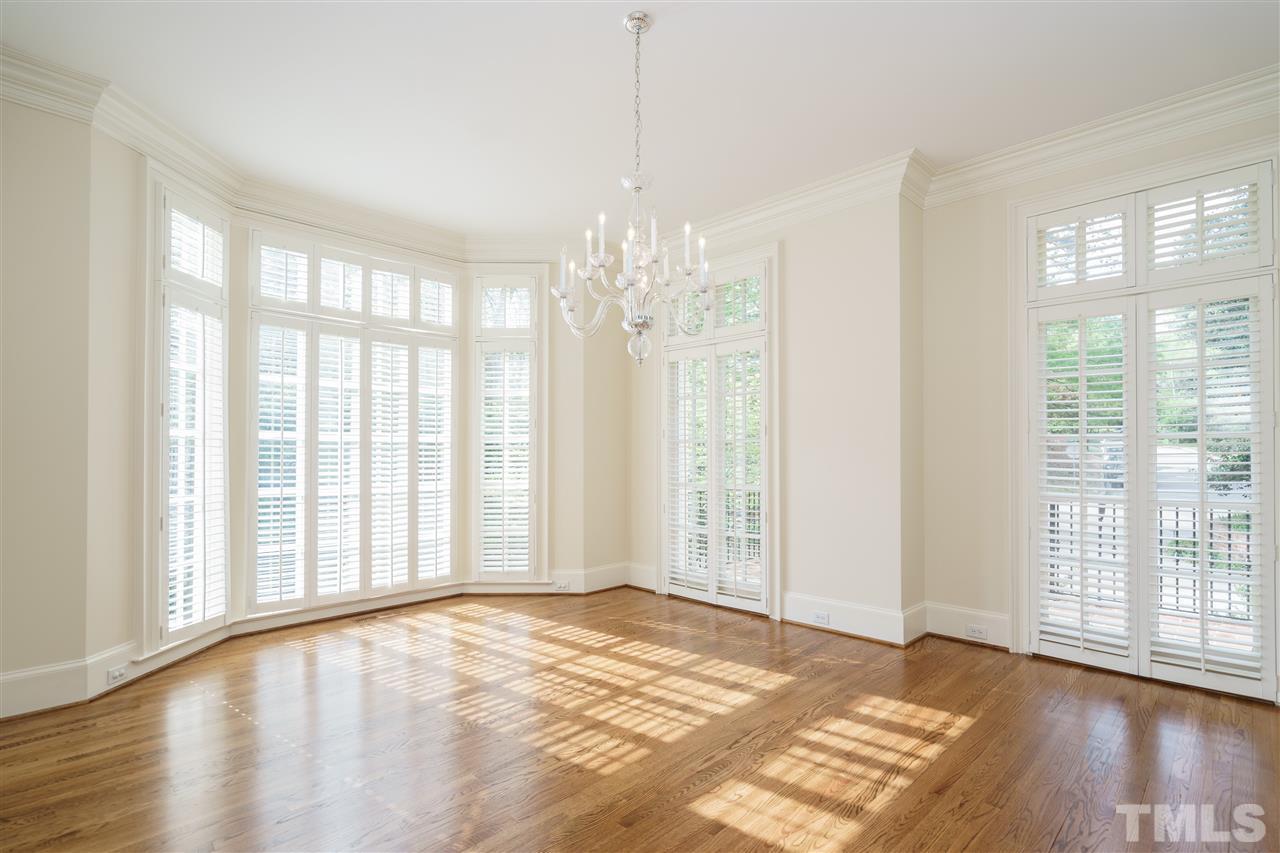 400 Scotland Street Raleigh, NC 27609 - Photo 4 of 25