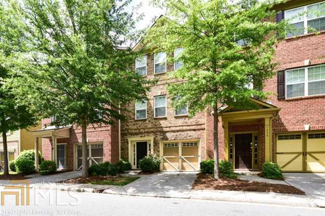 Beautiful 3 Level Townhome in a Great Location