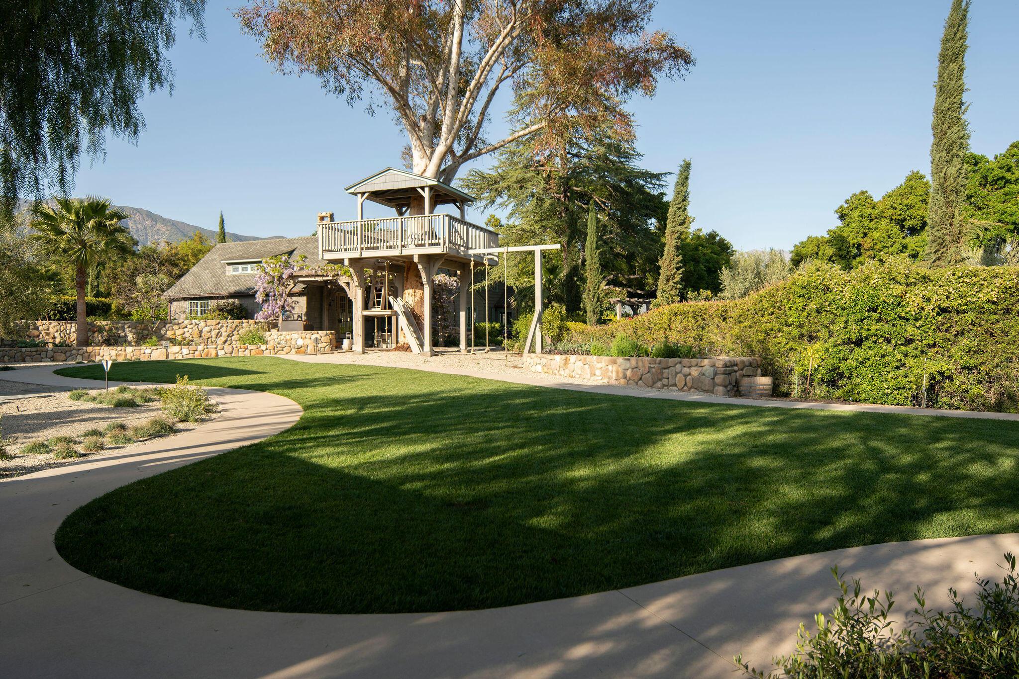 0 San Antonio Street Ojai, CA 93023 - Photo 33 of 73 a view of a park