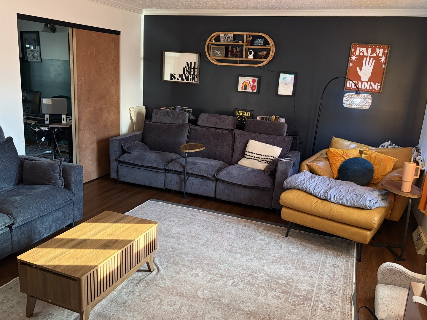 66 Holiday Drive Clinton, IL 61727 - Photo 3 of 43 a living room with furniture and a couch