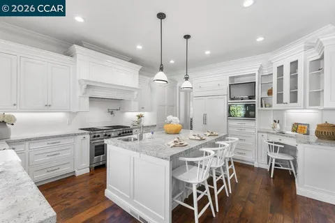 $2,998,000 | 20 Timberview Court, Danville, CA 94506