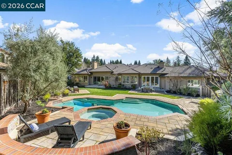 $2,998,000 | 20 Timberview Court, Danville, CA 94506
