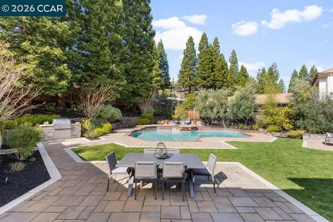 $2,998,000 | 20 Timberview Court, Danville, CA 94506