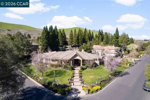 $2,998,000 | 20 Timberview Court, Danville, CA 94506